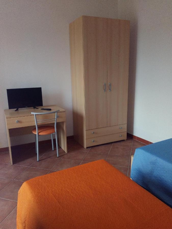 Hotel Bena E Traes Laerru ภายนอก รูปภาพ